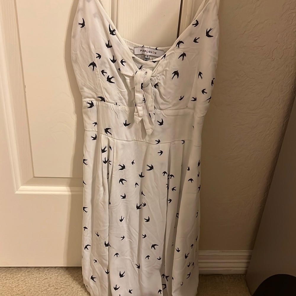 Cute small, white summer dress with black birds from Purple Snow.